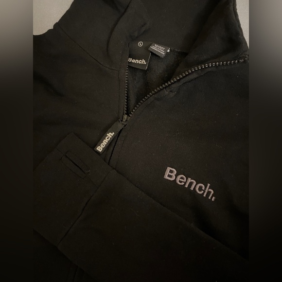 Bench. Sweater - Picture 4 of 4